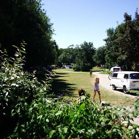 Camping La Bergerie La Chapelle-Achard Exterior foto