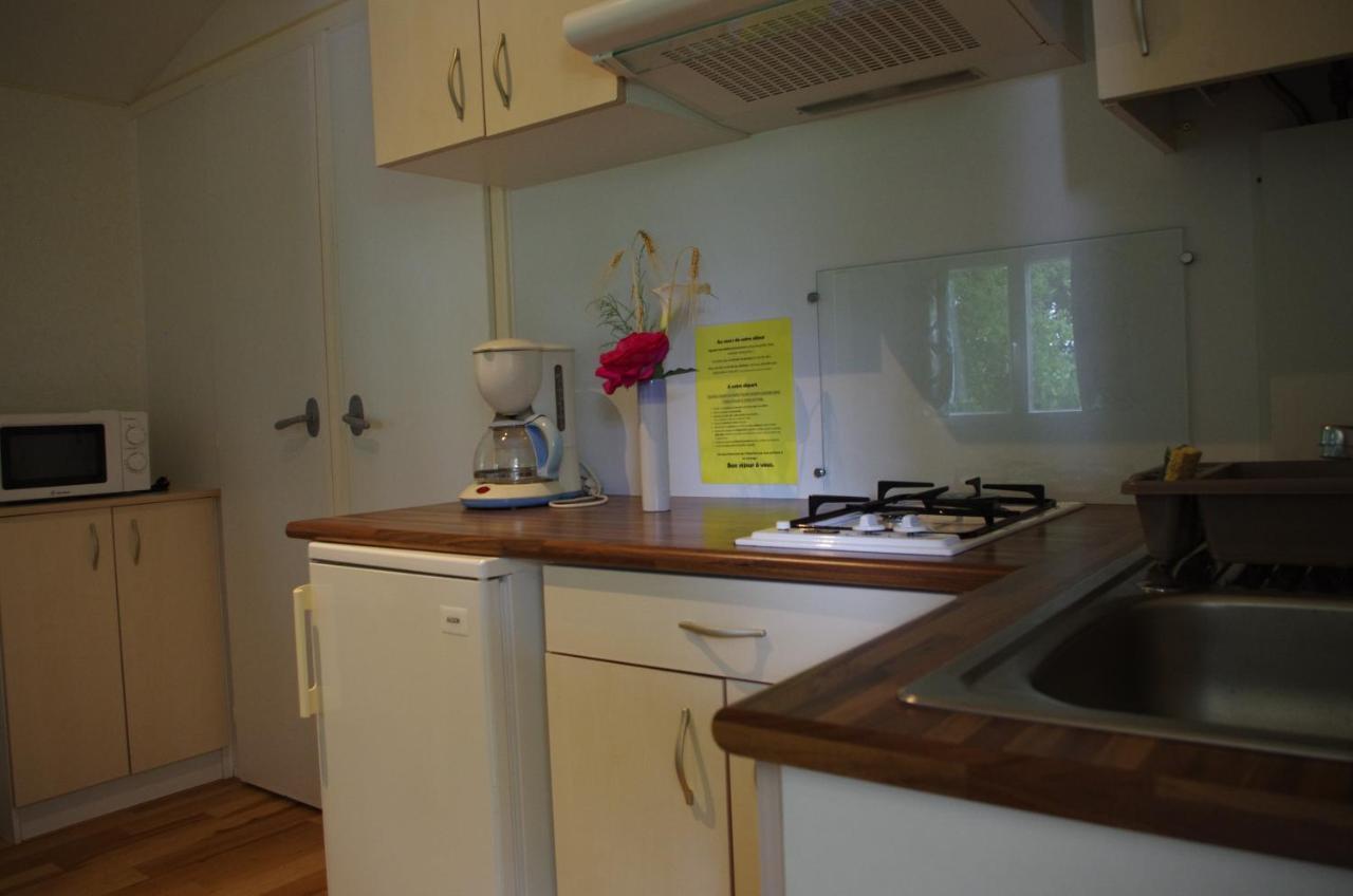 Camping La Bergerie La Chapelle-Achard Quarto foto