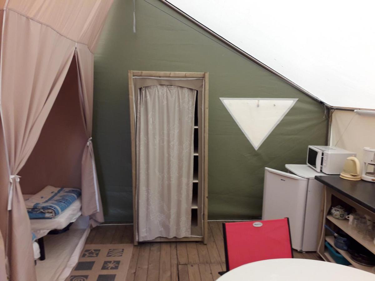 Camping La Bergerie La Chapelle-Achard Exterior foto