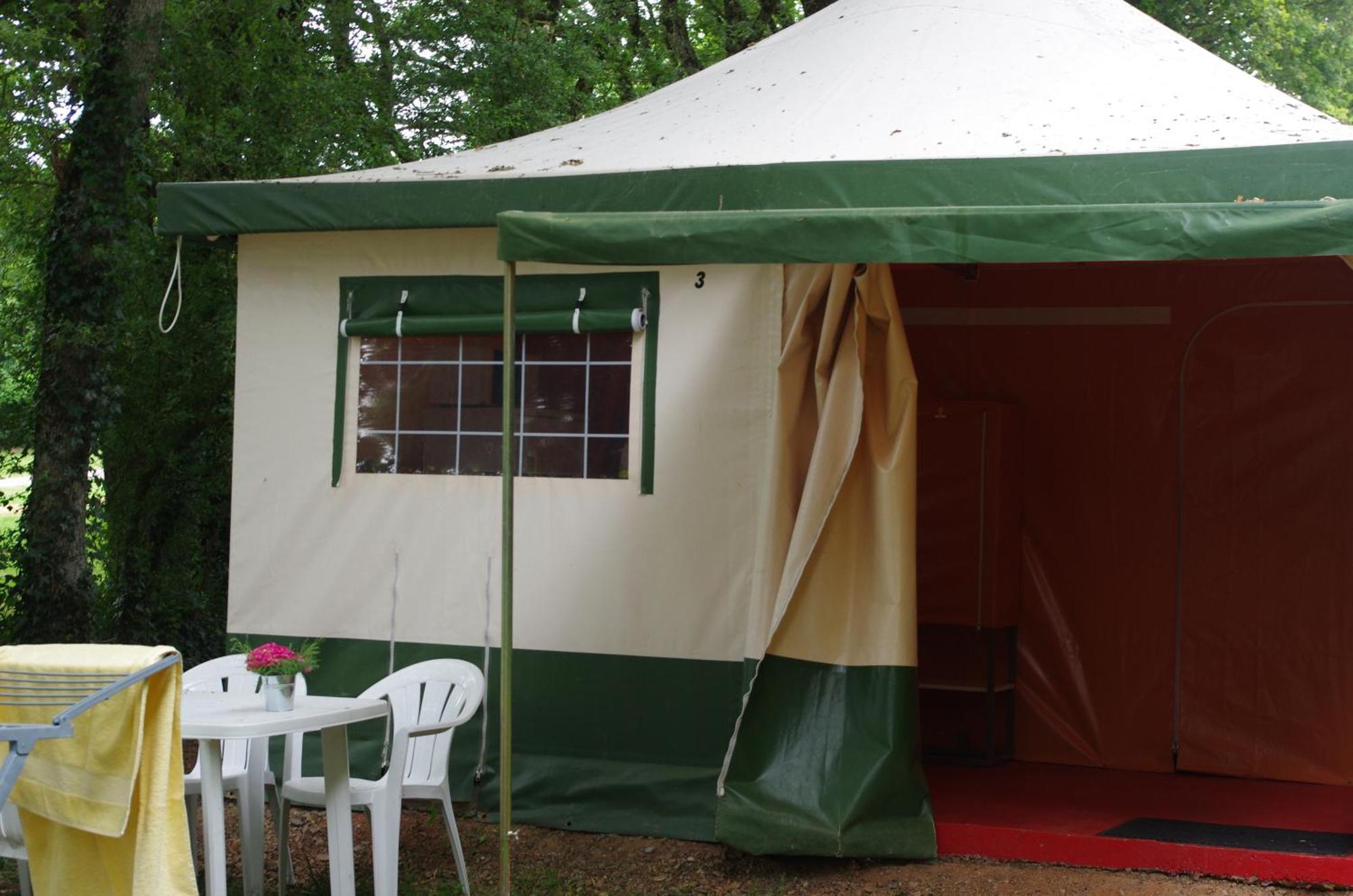 Camping La Bergerie La Chapelle-Achard Quarto foto